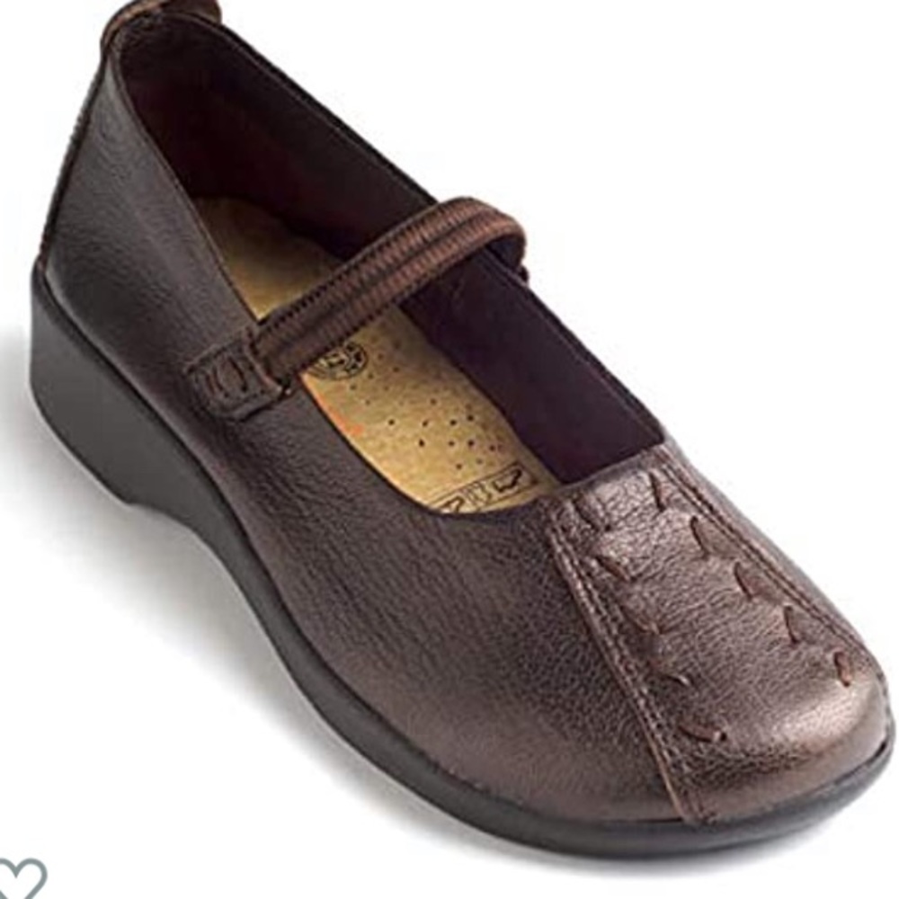 Arcopedico flats